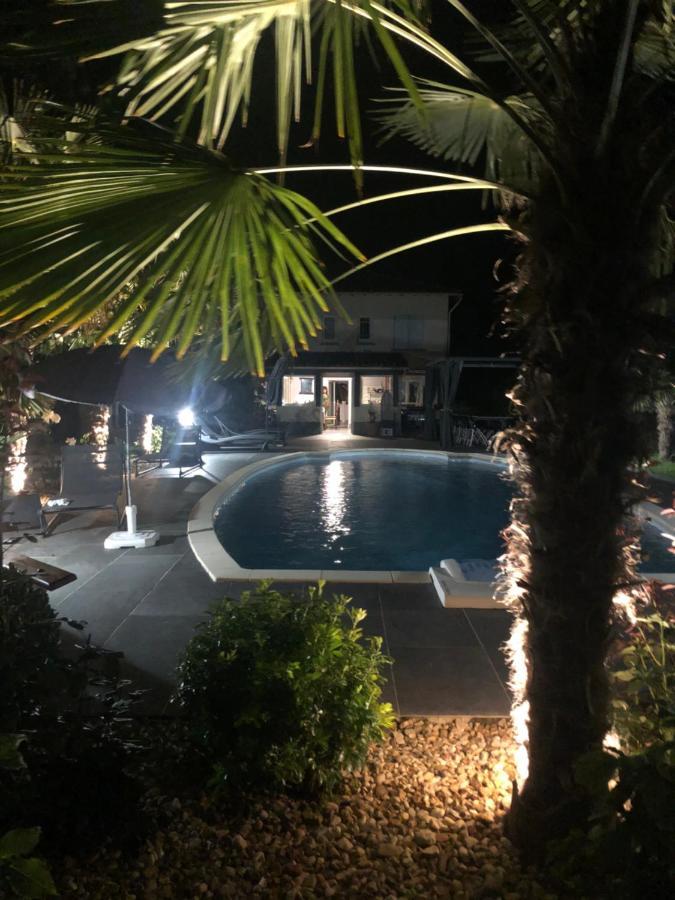 Villa Bergerac Avec Piscine מראה חיצוני תמונה